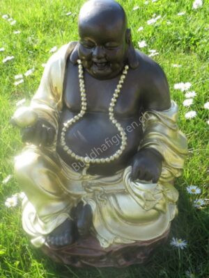 Buddhastatue chinesisch mit Goldkugel