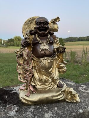 Lachender Buddha auf Goldsack 49 cm hoch